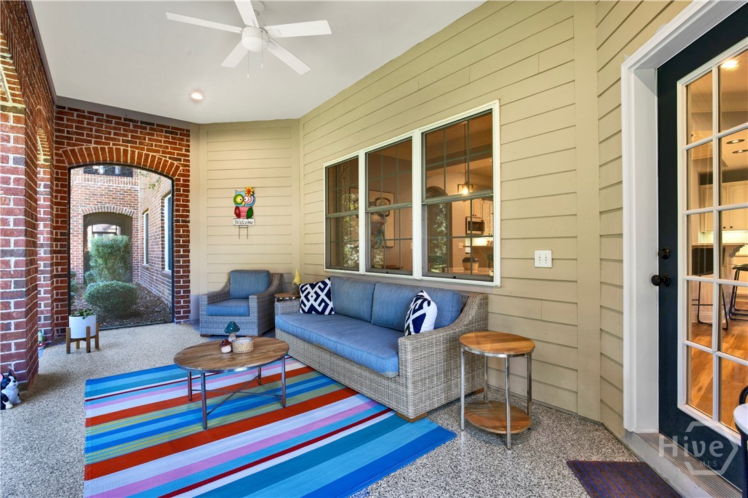 1501 Woodside Ridge