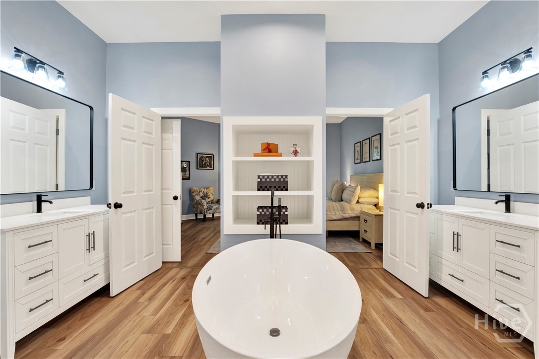1501 Woodside Ridge