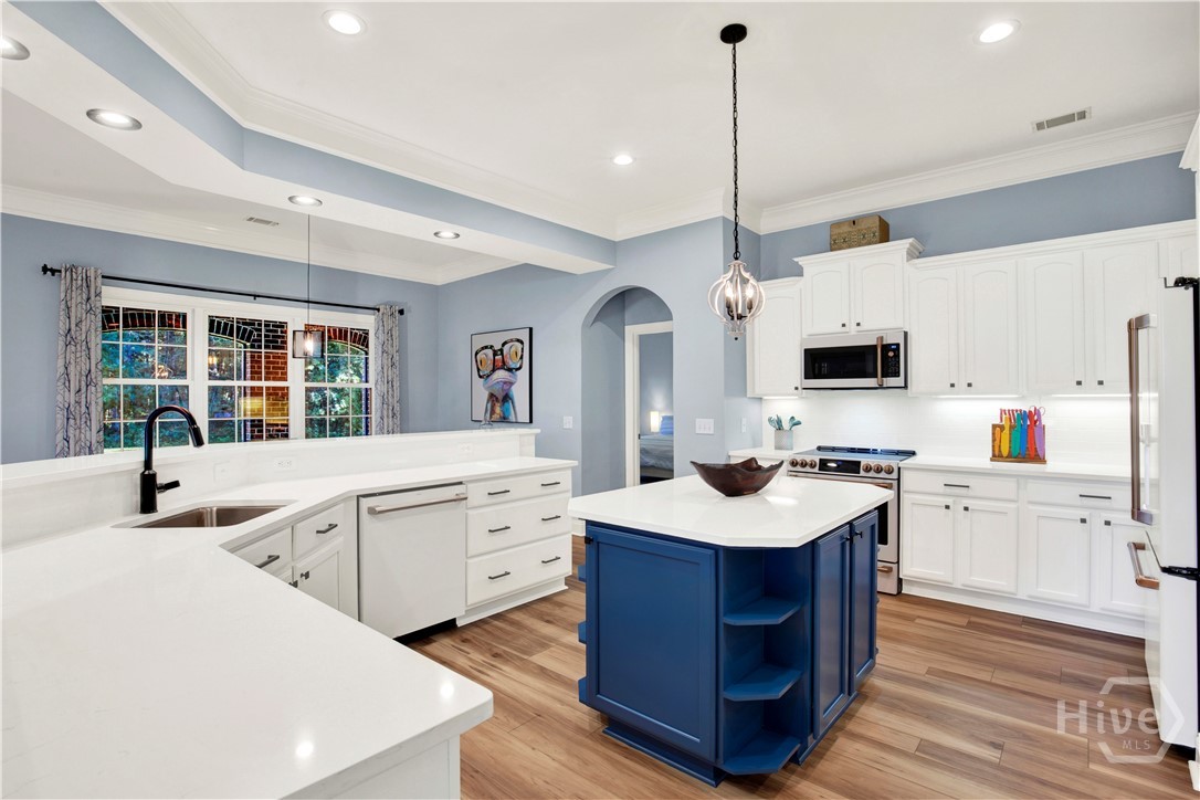 1501 Woodside Ridge