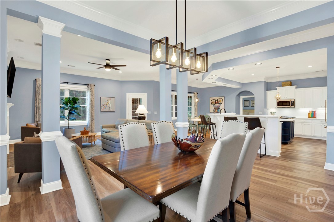 1501 Woodside Ridge