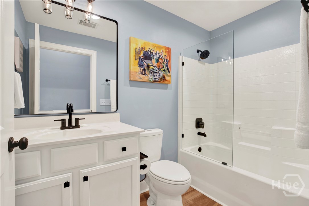 1501 Woodside Ridge