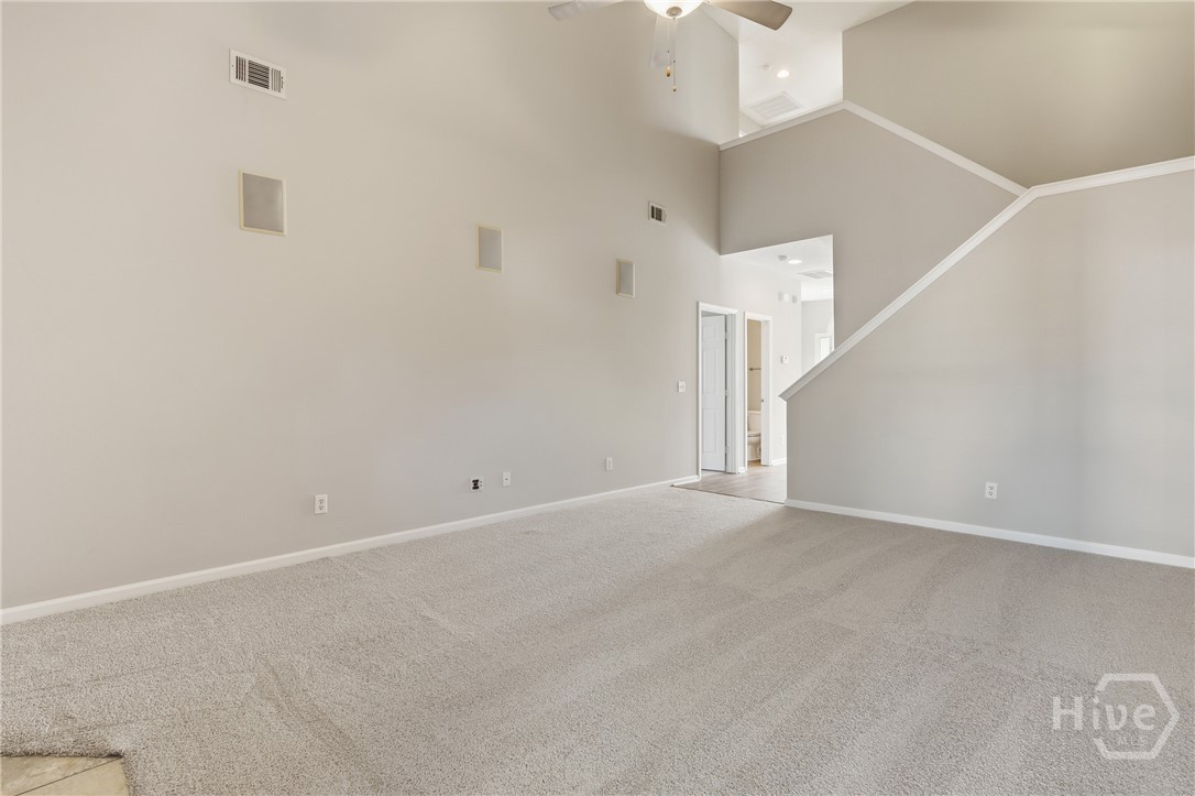 100 Coach House Square