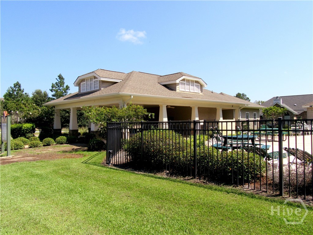 410 Old Ivy Square
