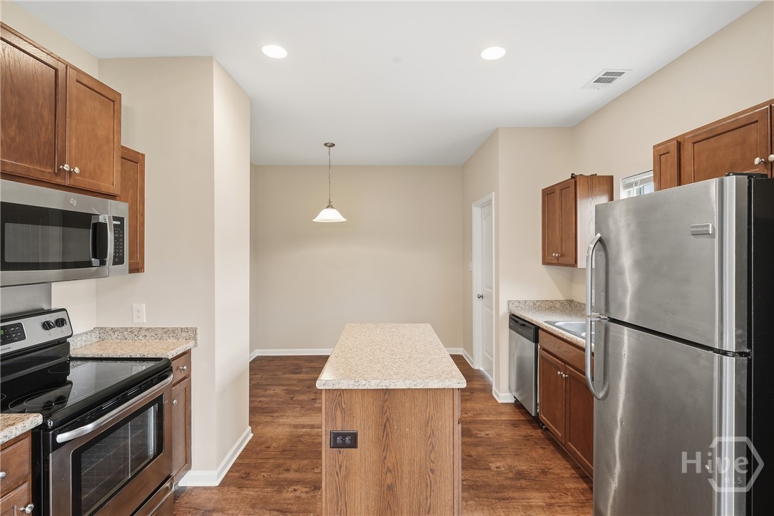 411 Olde Ivey Square