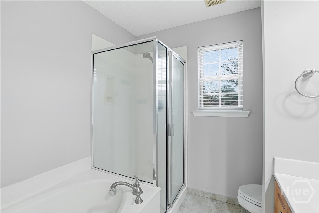 108 Coach House Square