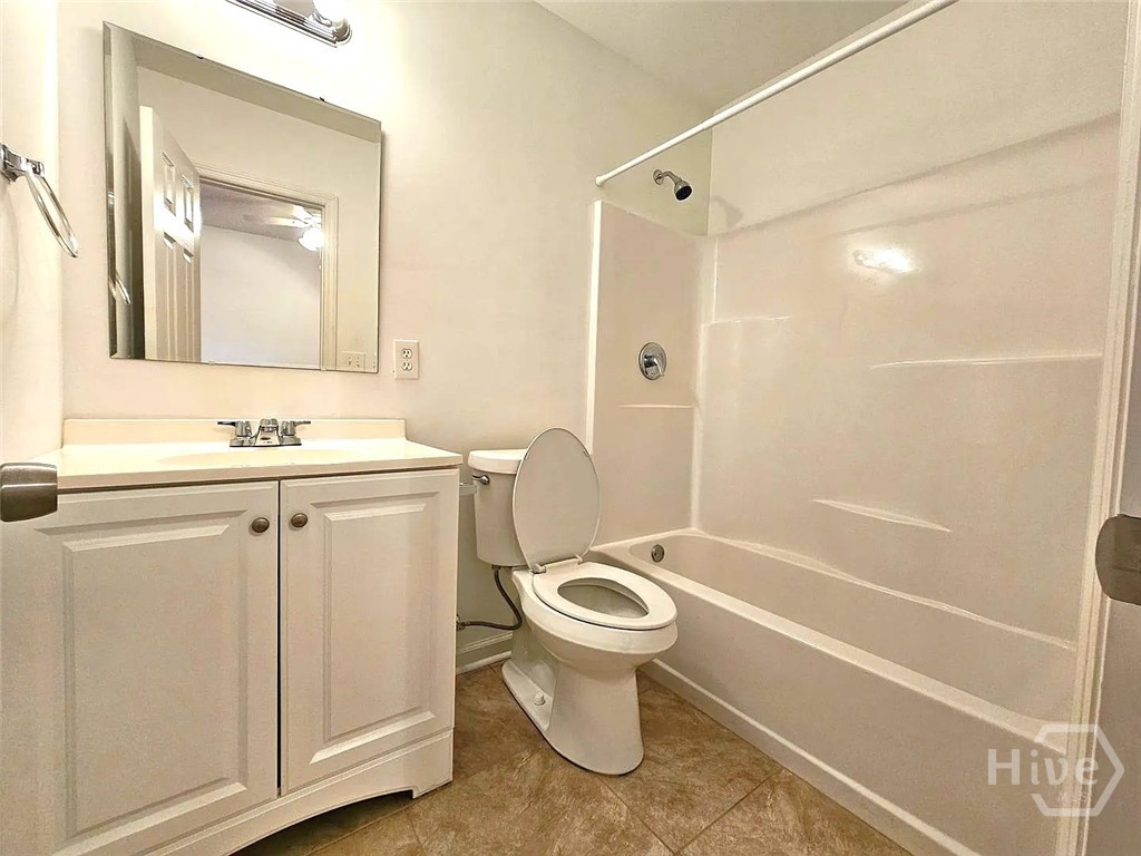 5211 Habersham Street