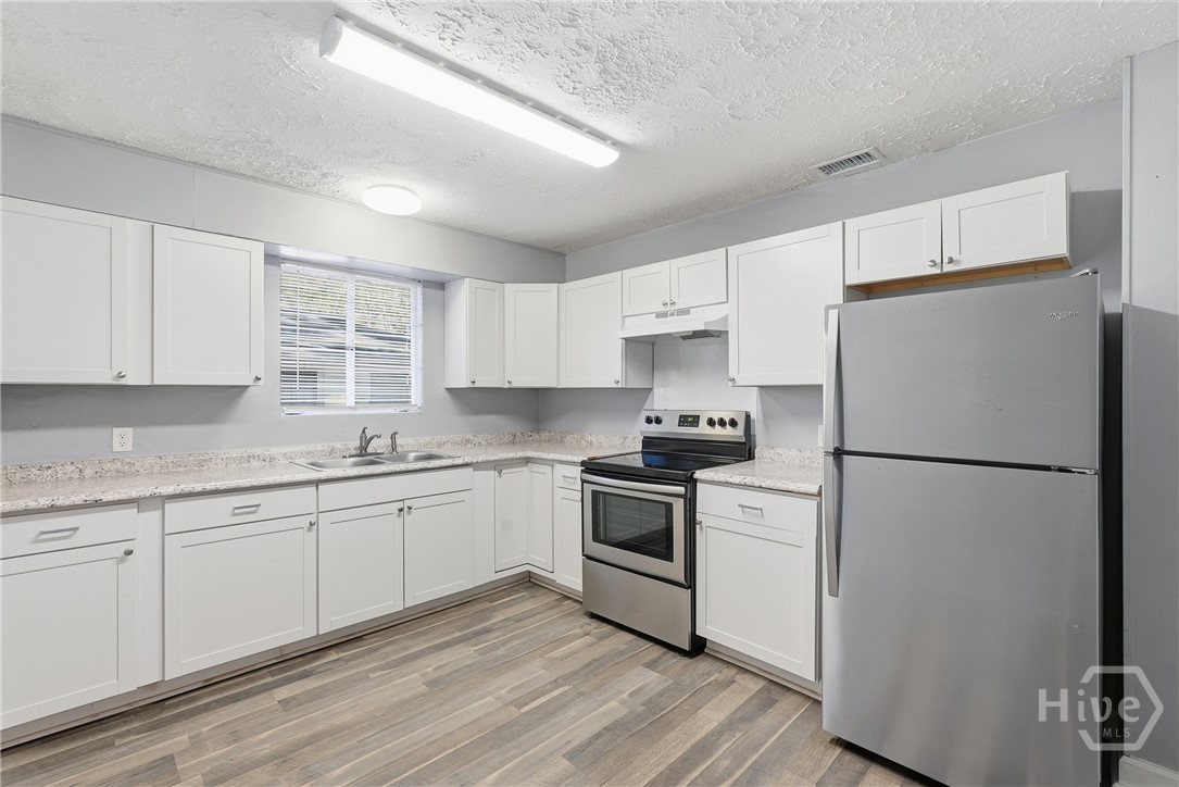 5211 Habersham Street