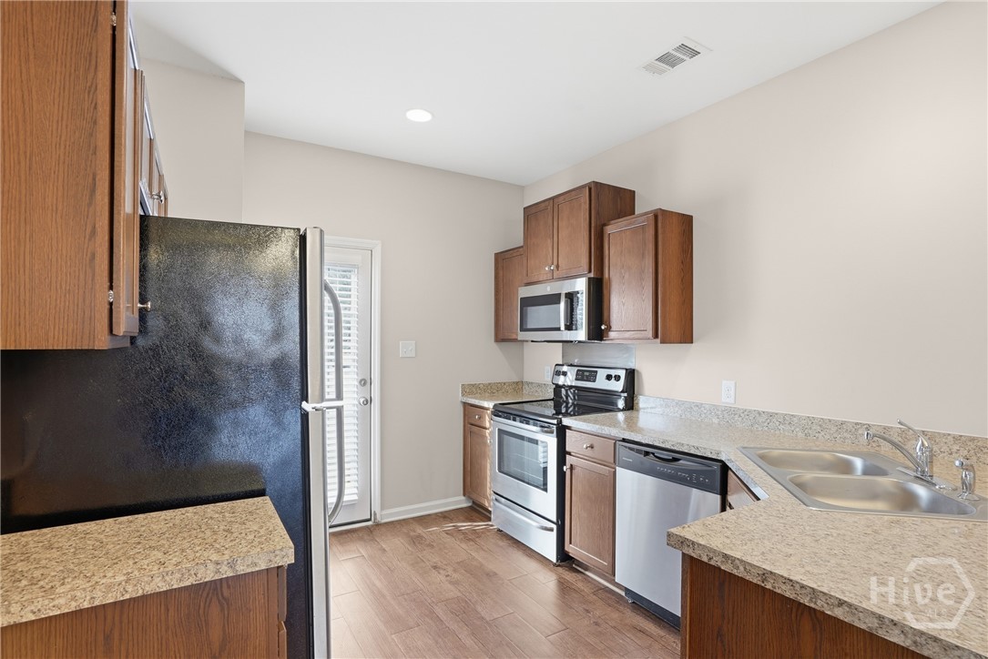 415 Olde Ivey Square