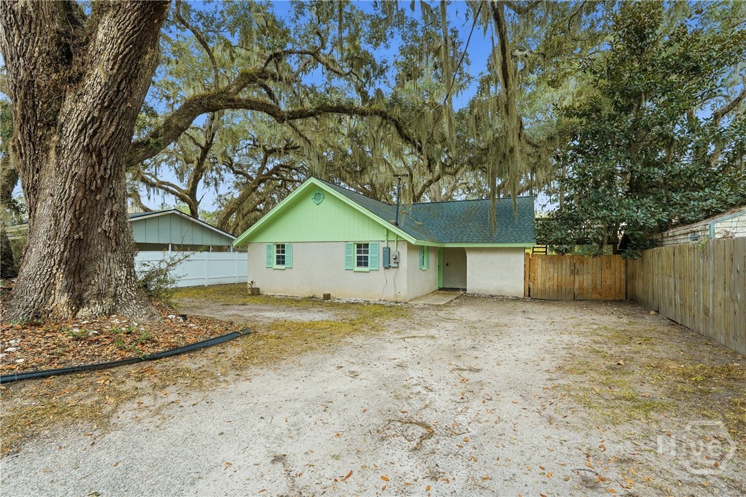 15 Tideland Drive