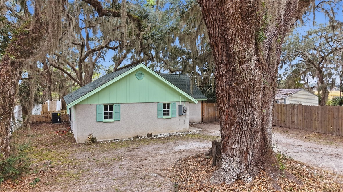 15 Tideland Drive