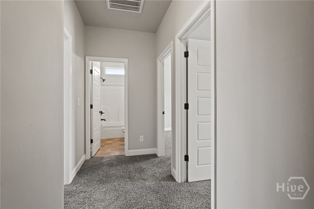 507 Potter Stone Square