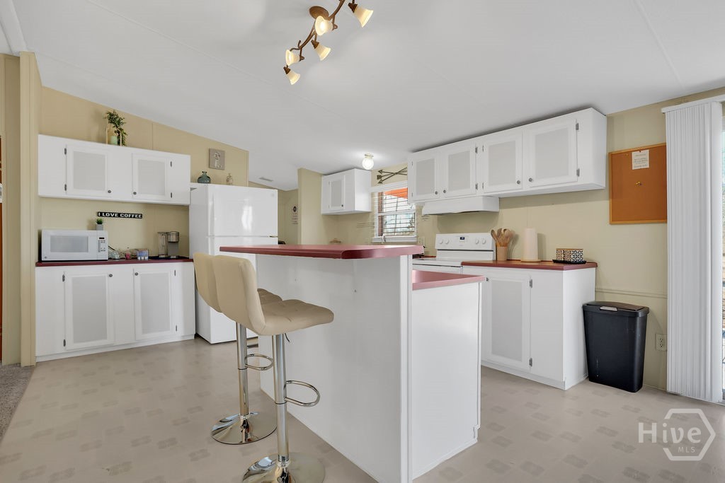 1775 Stoopto Road