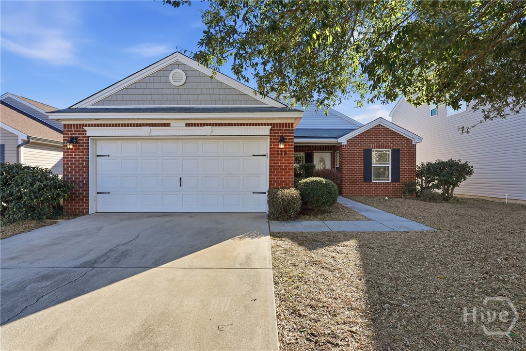 112 Lakepointe Drive