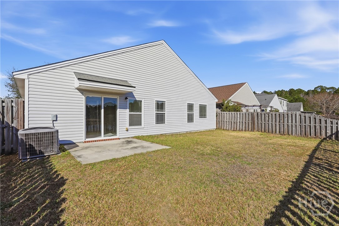 112 Lakepointe Drive