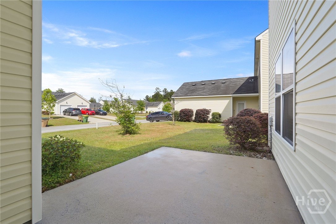 604 Trellis Square