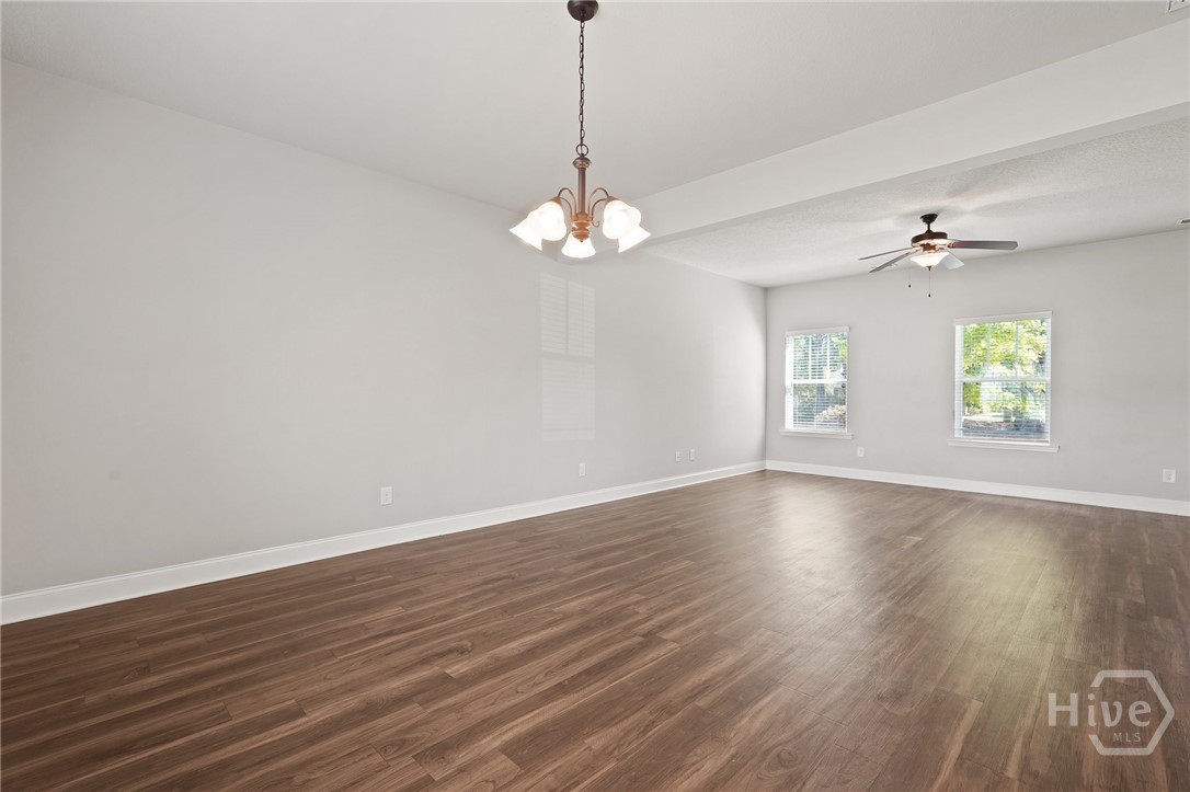 608 Trellis Square