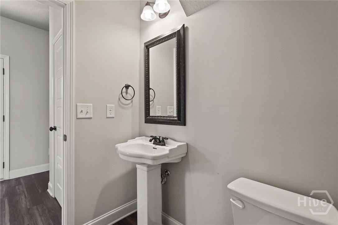 608 Trellis Square