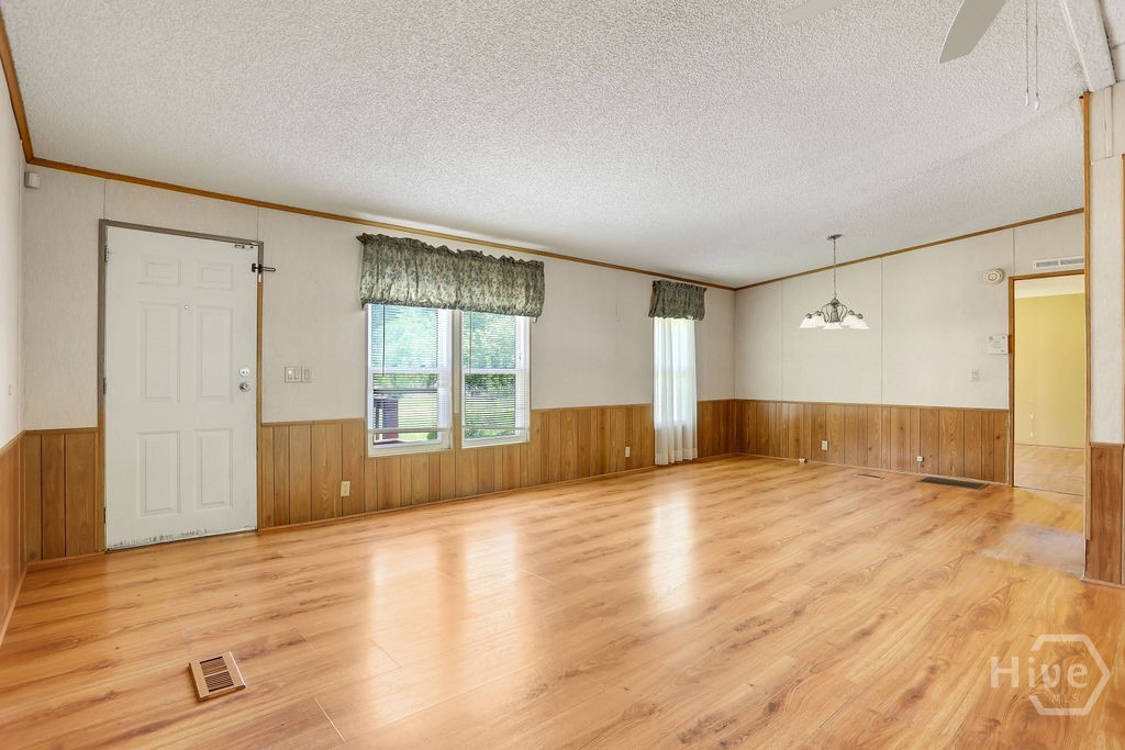 443 Reiser Road