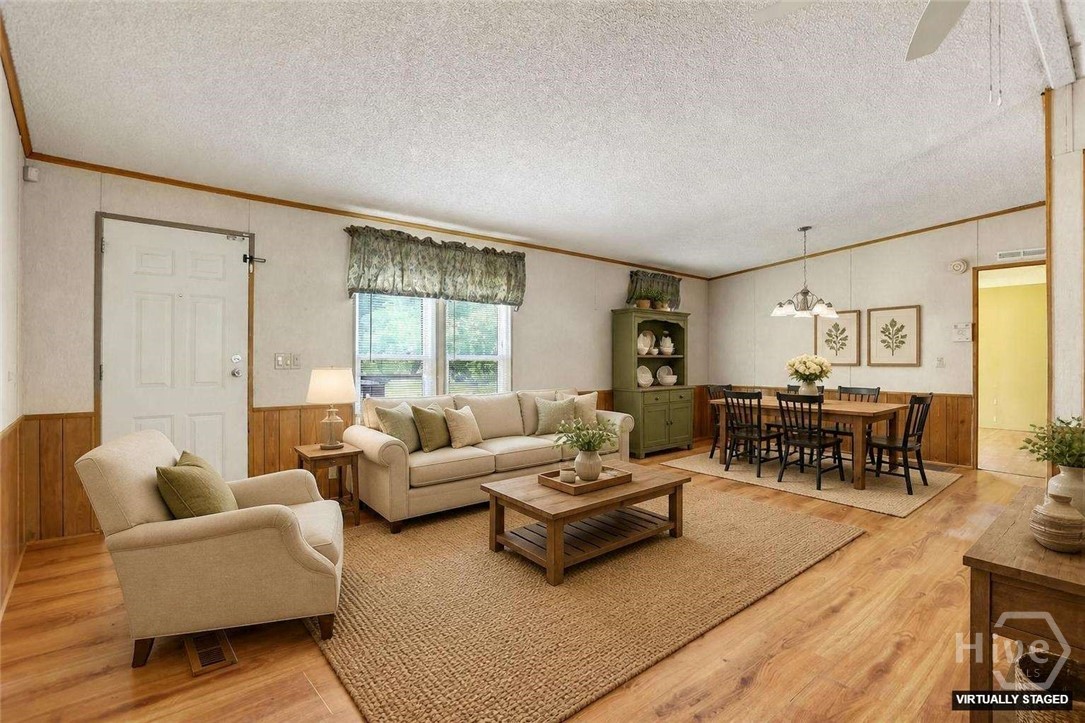 443 Reiser Road
