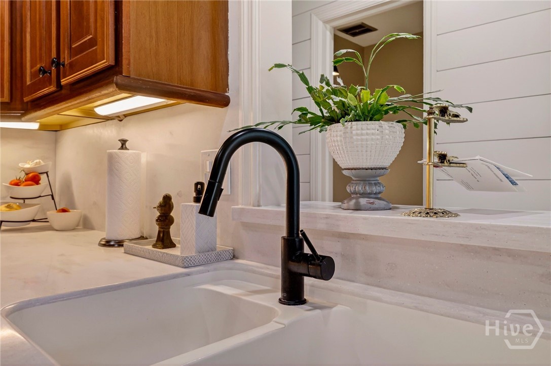 8607 Kent Drive