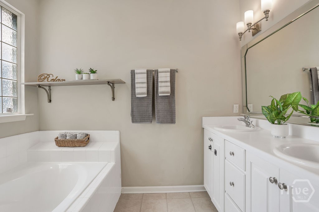 210 Brown Thrush Road