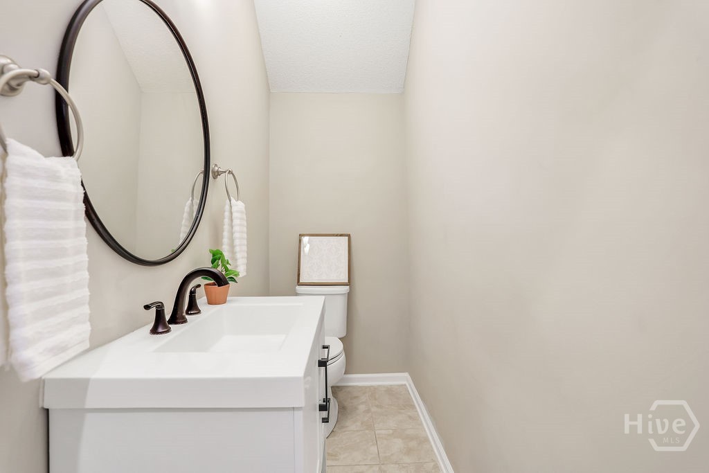 210 Brown Thrush Road