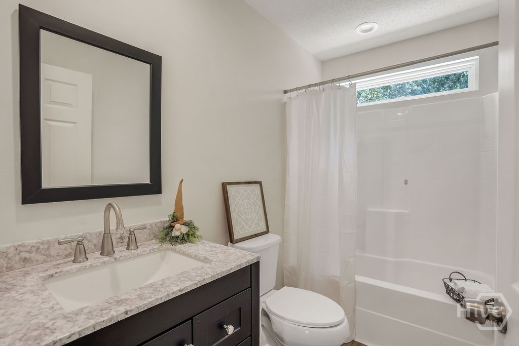 210 Brown Thrush Road