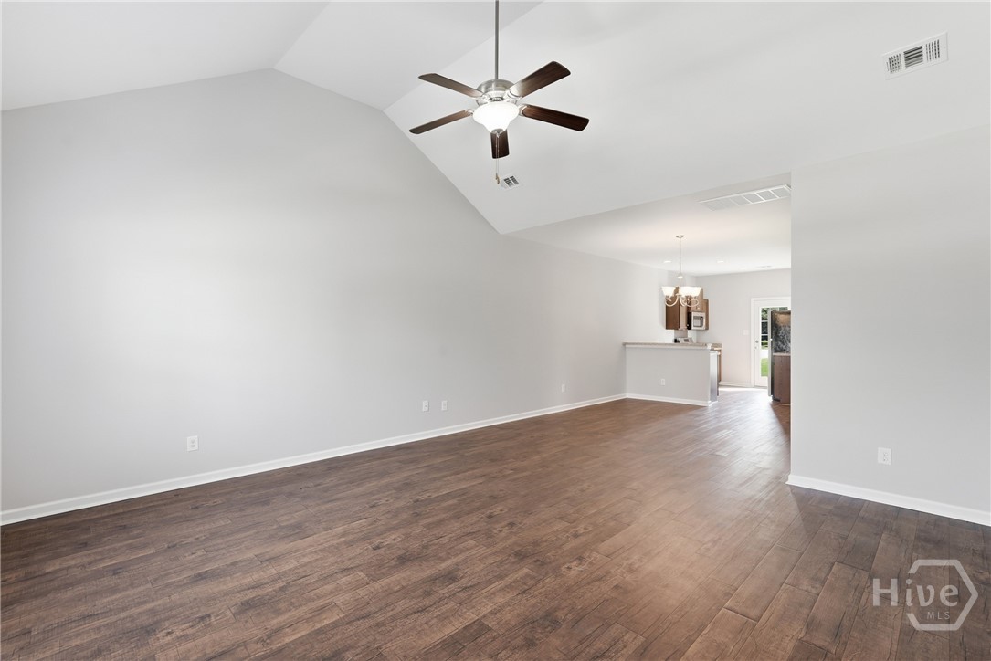 401 Olde Ivey Square