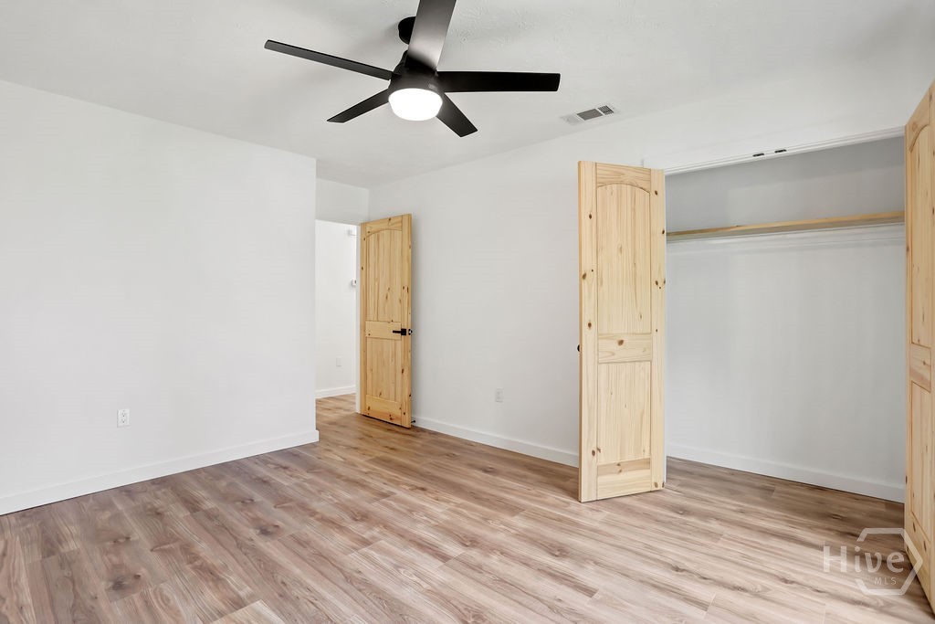 223 Melrose Place