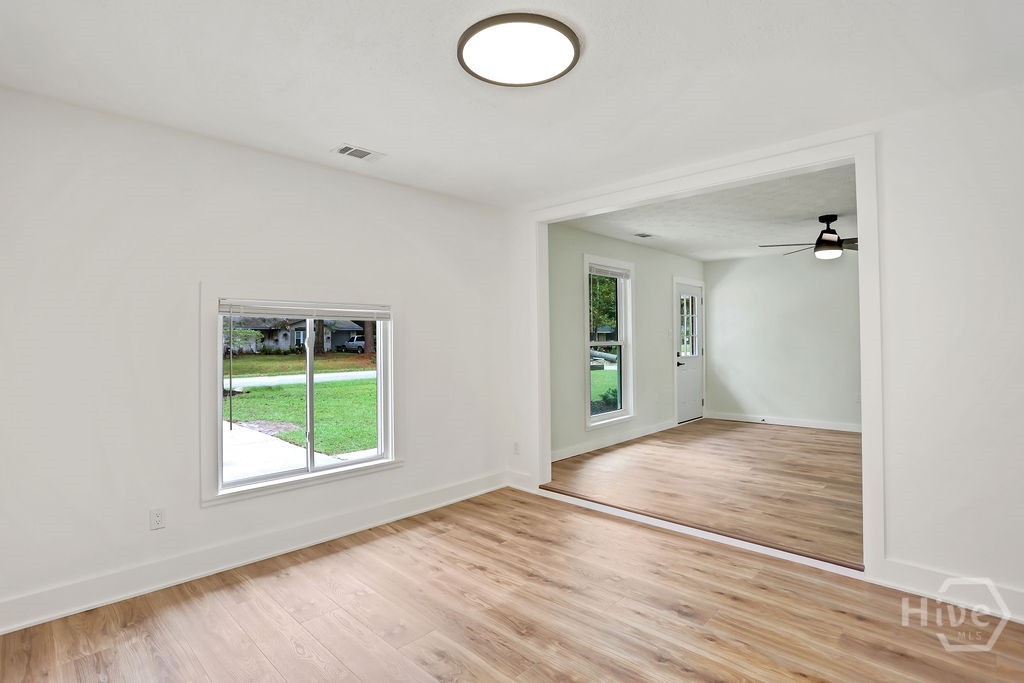 223 Melrose Place