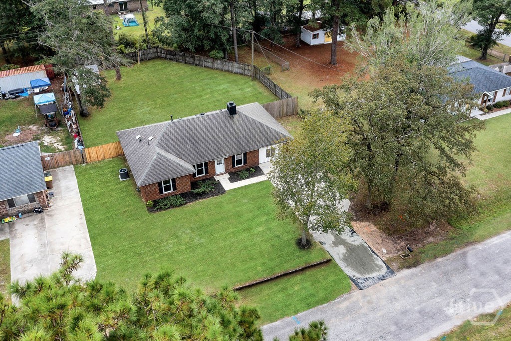 223 Melrose Place