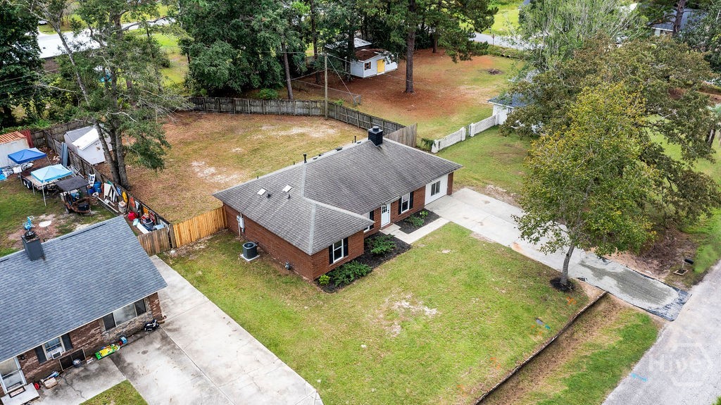 223 Melrose Place