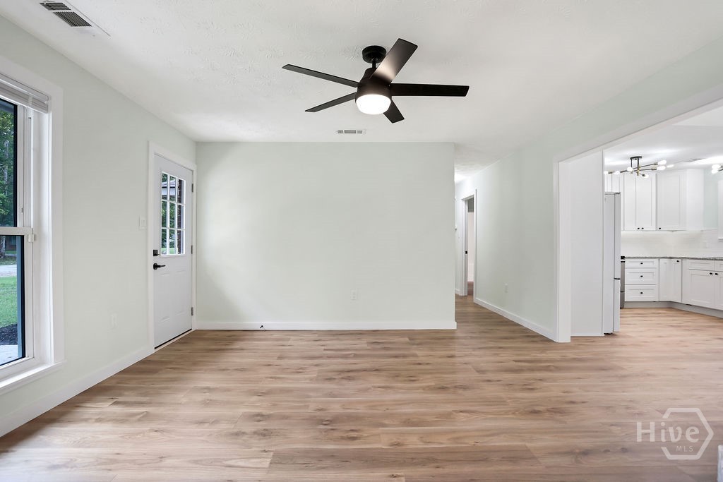 223 Melrose Place