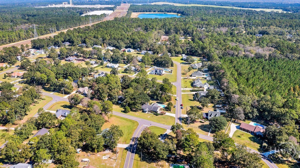 718 Plantation Drive