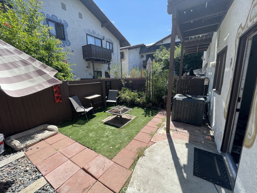 7561 Center Avenue 15