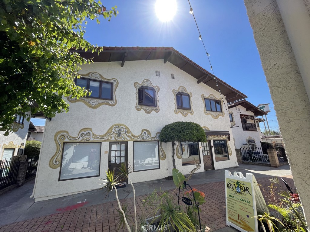 7561 Center Avenue 15