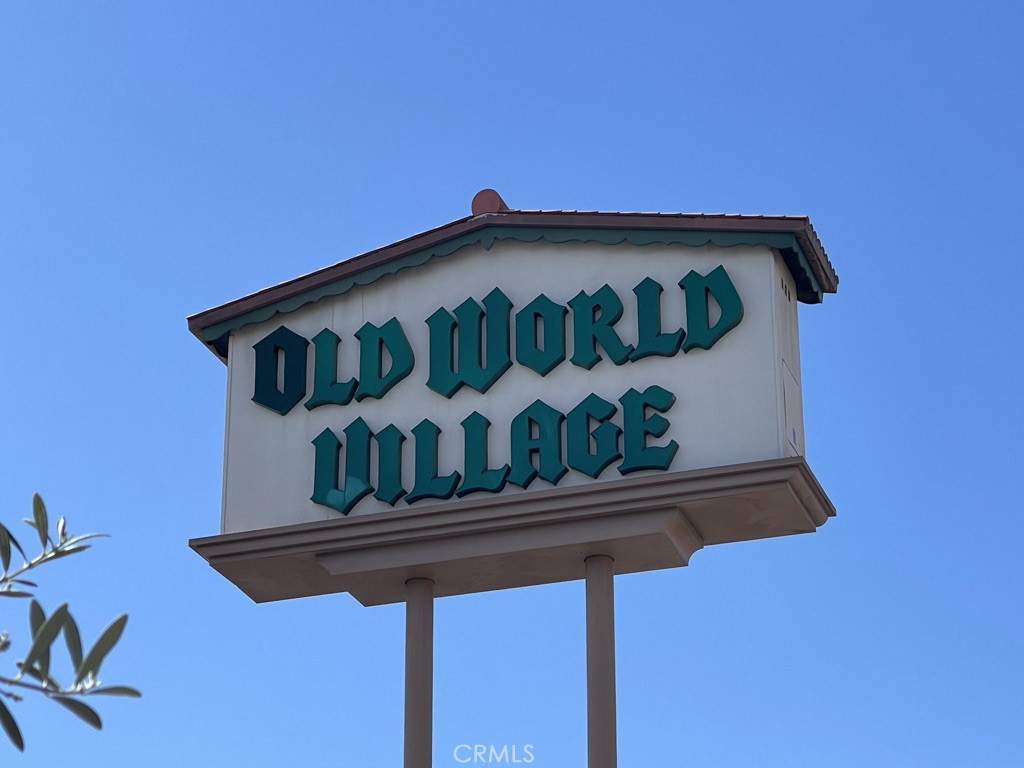 7561 Center Avenue 15