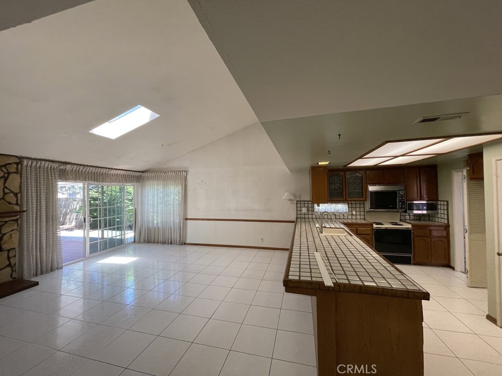 9269 Caladium Avenue