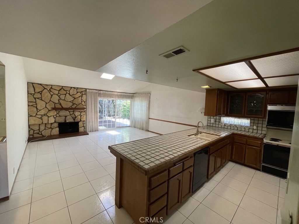 9269 Caladium Avenue