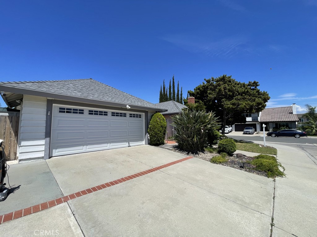 9269 Caladium Avenue