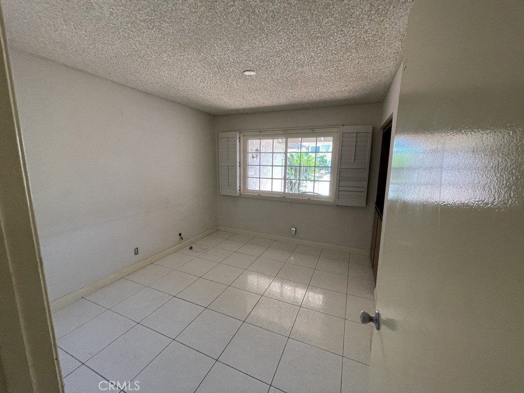 9269 Caladium Avenue