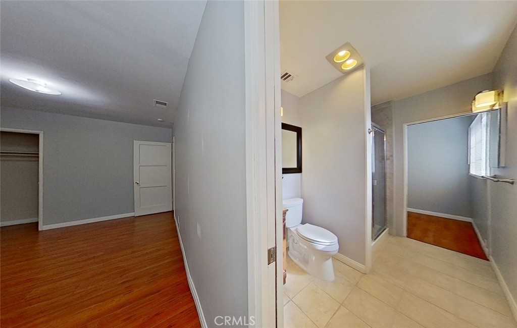 22332 Warmside Avenue