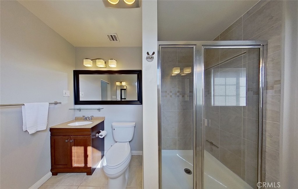 22332 Warmside Avenue