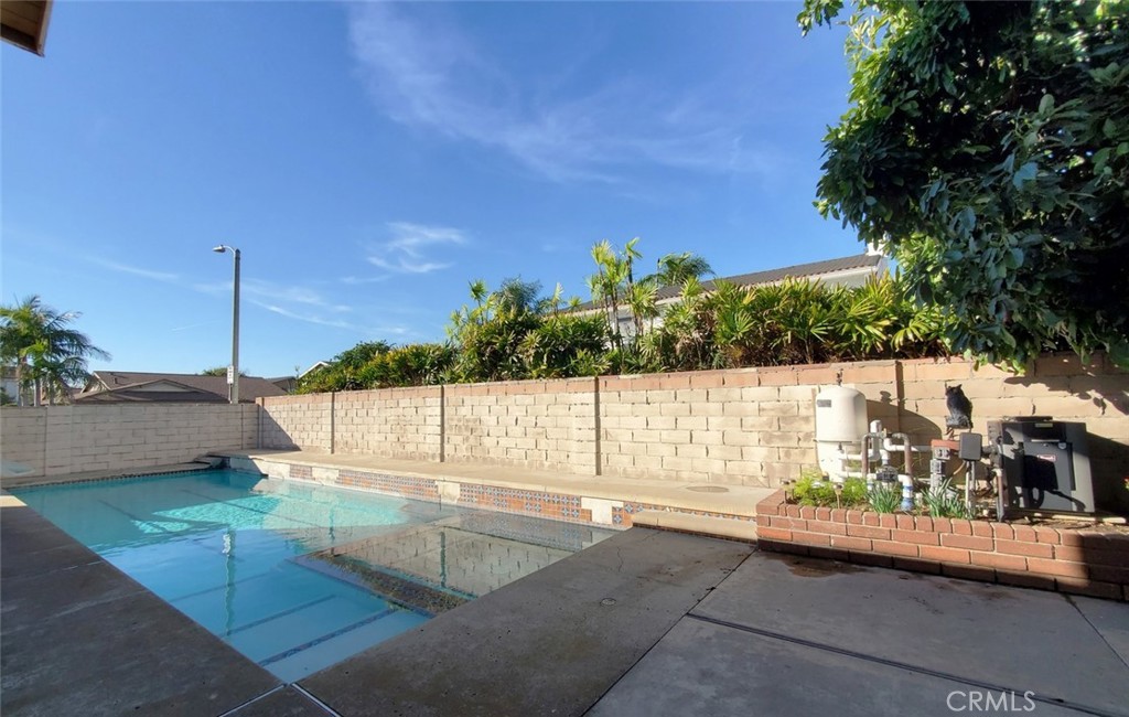 7211 Rockmont Avenue