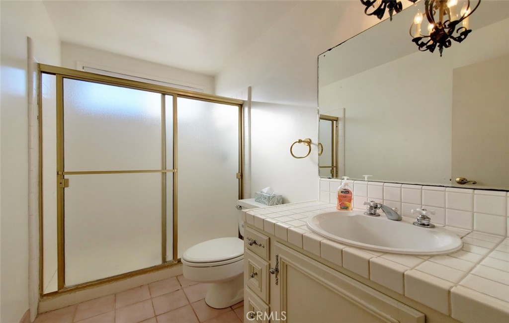 7211 Rockmont Avenue