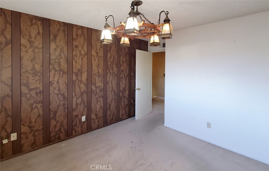 7211 Rockmont Avenue