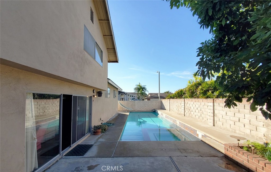 7211 Rockmont Avenue