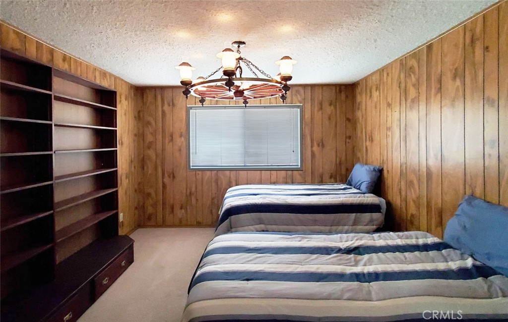 7211 Rockmont Avenue