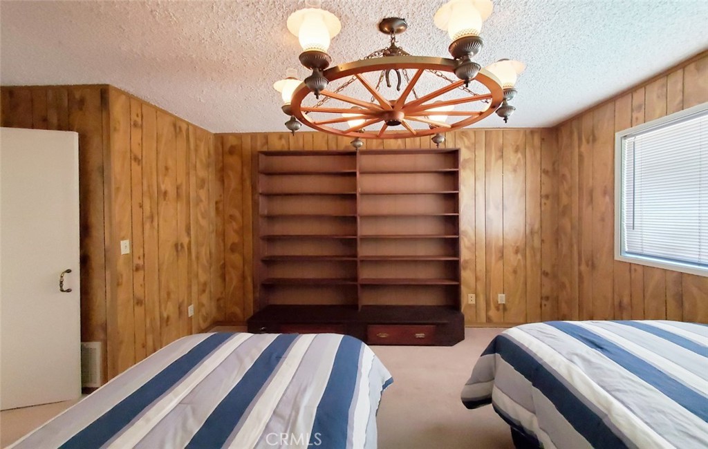 7211 Rockmont Avenue