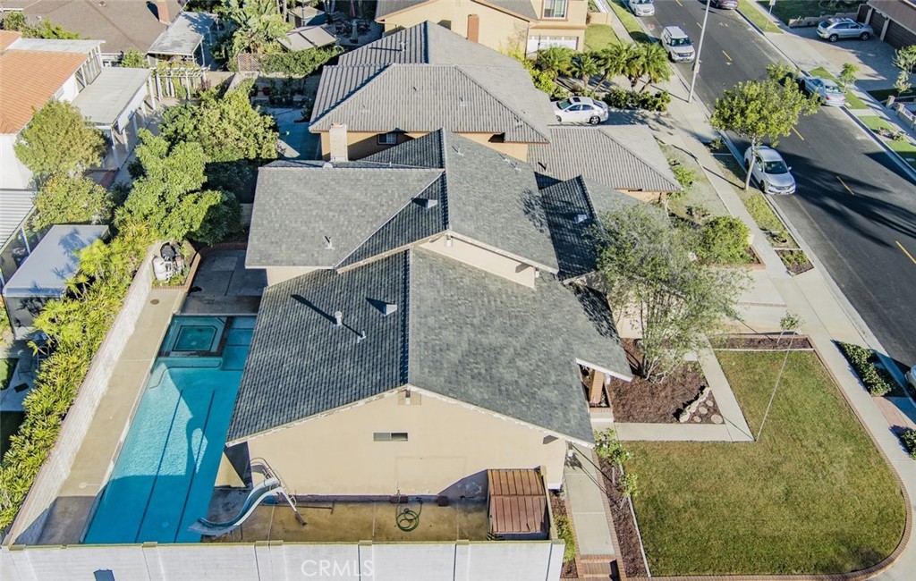 7211 Rockmont Avenue